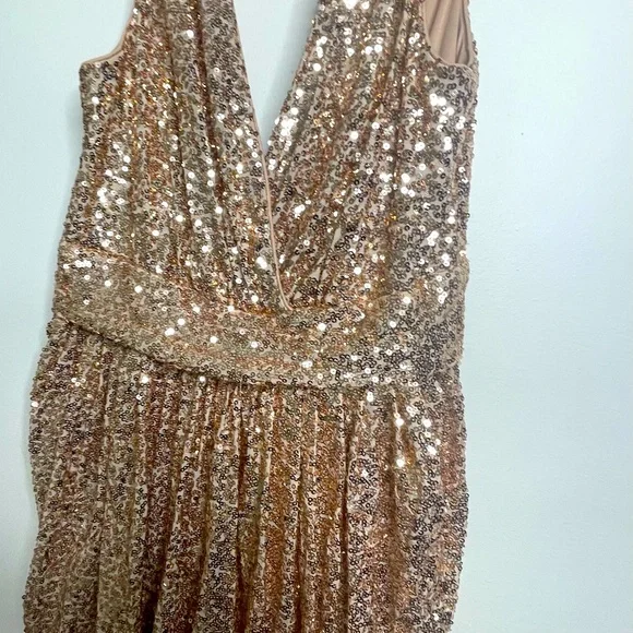 badgley mischka sequin dress gold Cocktail Dress Badgley Mischka Rose Gold Sequin Dress Badgley Mischka Gold Sequin Gown Rose Gold Sequin